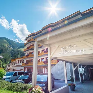 Jufa Alpenhotel Saalbach-jokercard Im Sommer Inklusive Saalbach-Hinterglemm